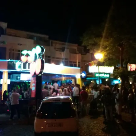 Apartamento Oura And Bars