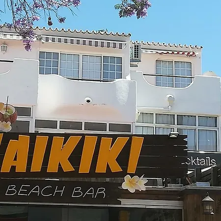 Apartment Oura And Bars *