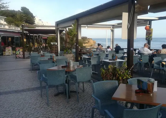 Oura And Bars 아파트 알부페이라