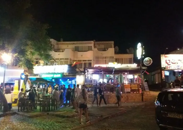 Oura And Bars 아파트 *